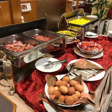 Grand Miramonti ホテル